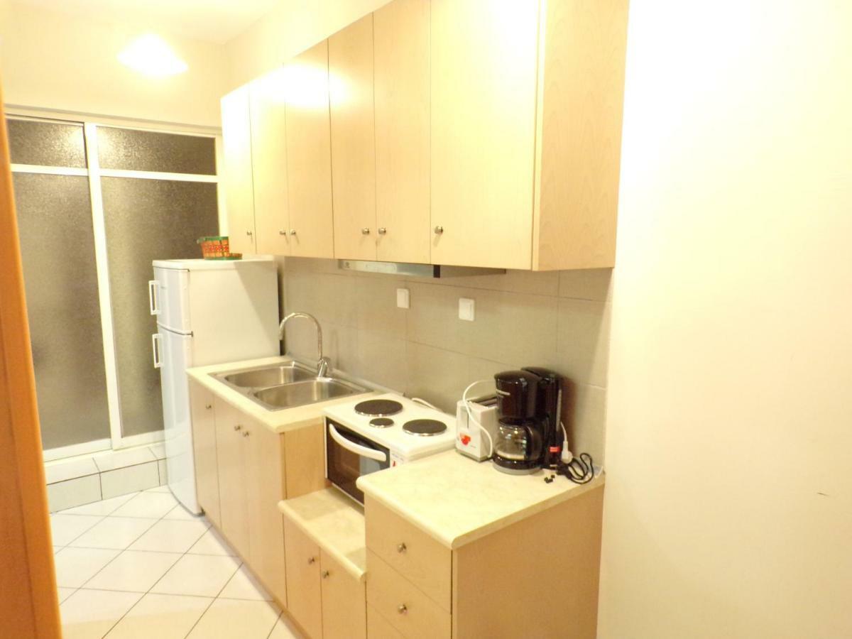 Christine'S Downtown Suites كافالا المظهر الخارجي الصورة