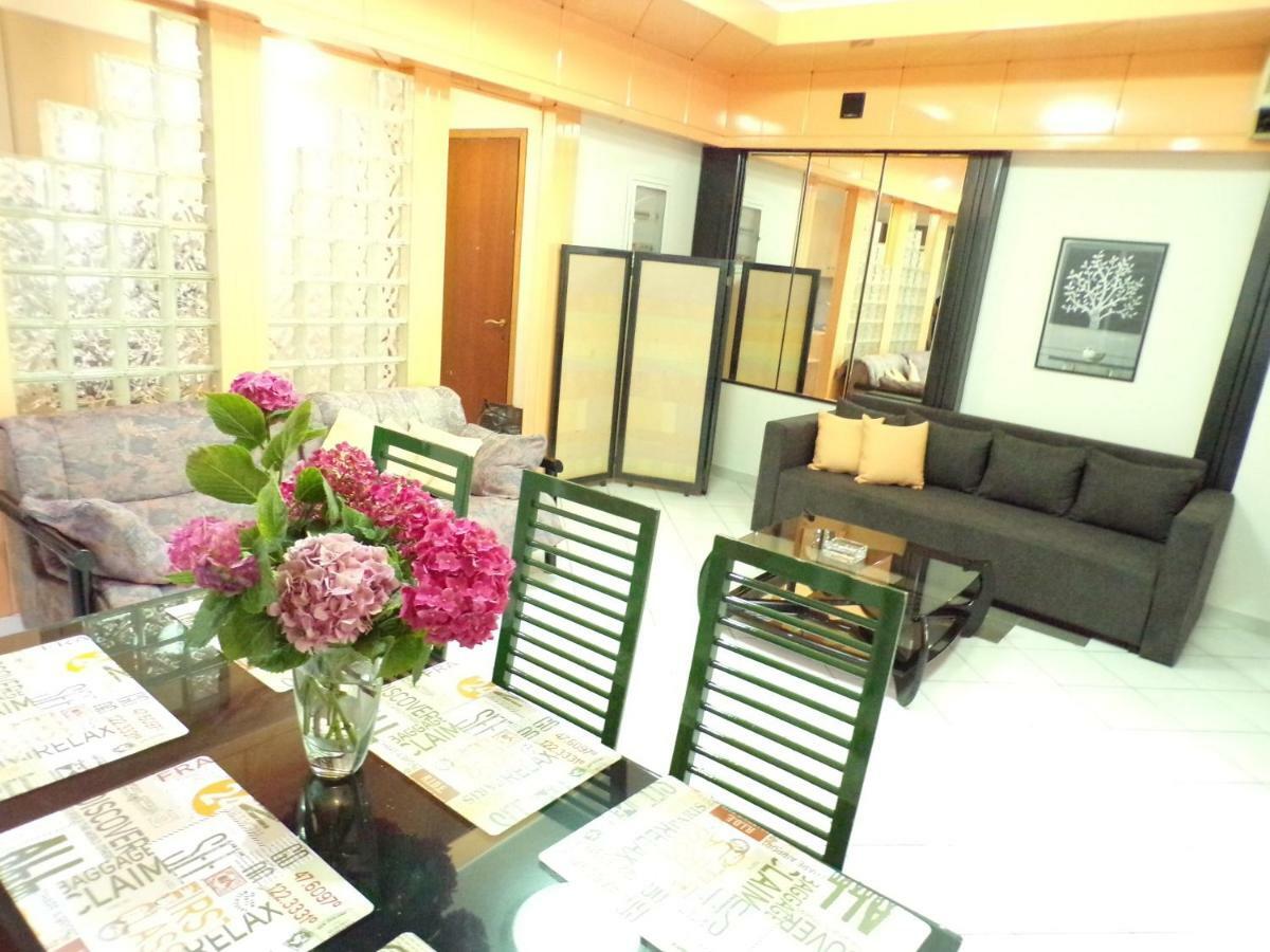 Christine'S Downtown Suites كافالا المظهر الخارجي الصورة