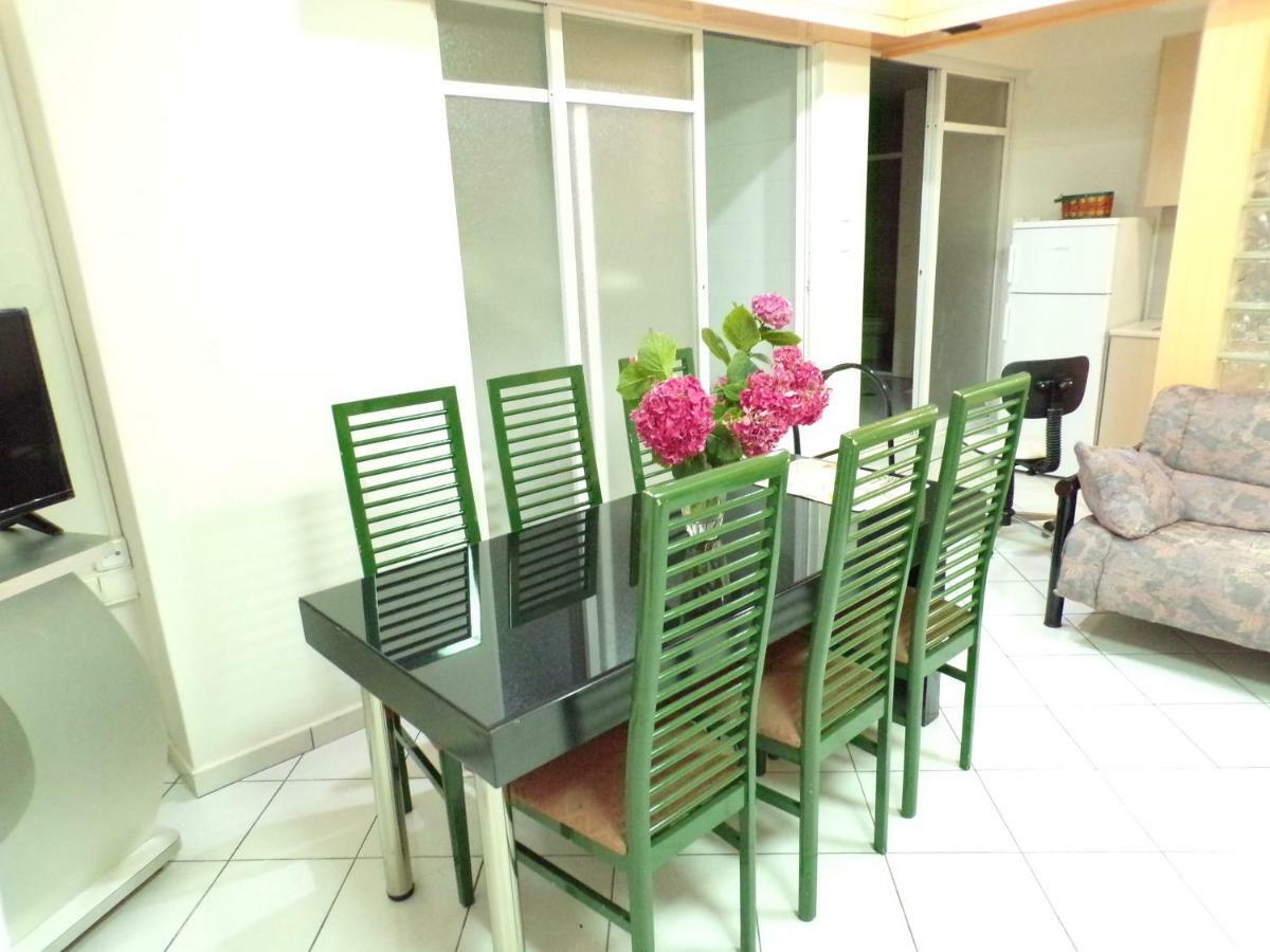 Christine'S Downtown Suites كافالا المظهر الخارجي الصورة