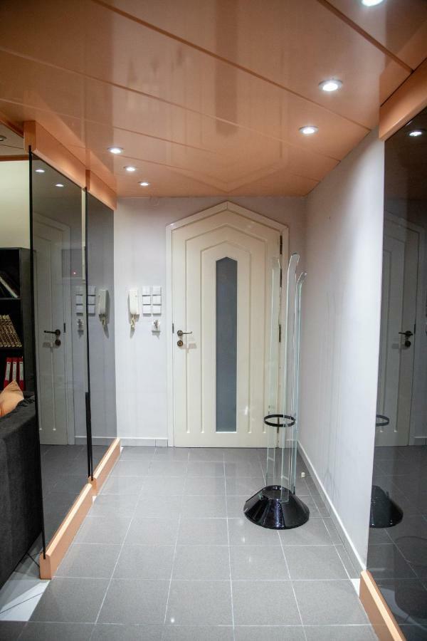 Christine'S Downtown Suites كافالا المظهر الخارجي الصورة