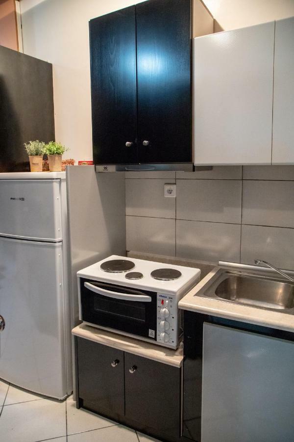 Christine'S Downtown Suites كافالا المظهر الخارجي الصورة